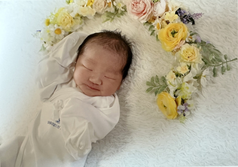 [우리 아이가 태어났어요] 송명선·김현지 딸 송이현