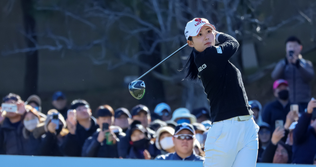 ‘2025 백송홀딩스·부산일보 채리티 매치 인 아시아드CC’가 6일 부산 기장군 아시아드CC에서 열렸다. 황유민 선수가 티샷을 하고 있다. 김종진 기자 kjj1761@