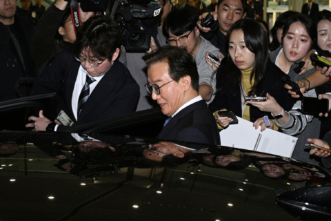 “그럴 리 없다” “실세 되자 흔들렸나”…전재수 의혹 두고 지역서도 ‘설왕설래’