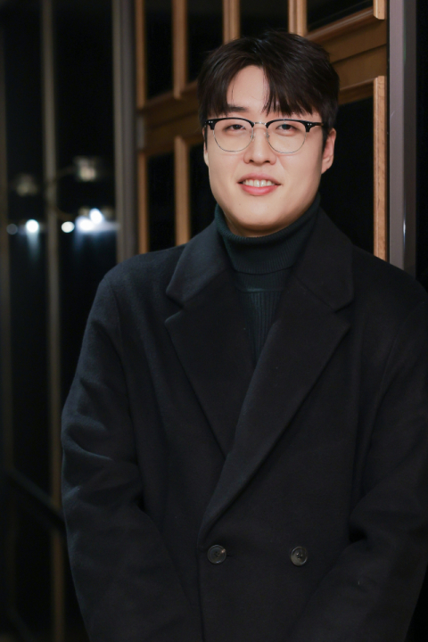 견디며 익어 가는 얼굴들… 권용재 감독의 영화 ‘고당도’