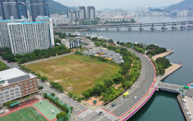 2029년 개교 예정인 부산 금융 자립형사립고가 들어 설 부산 남구 용호동 960번지 일대 부지 전경. 정종회 기자 jjh@