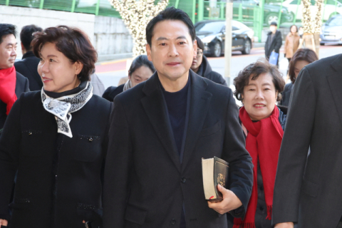 장동혁에 손 내민 한동훈… 친한계 