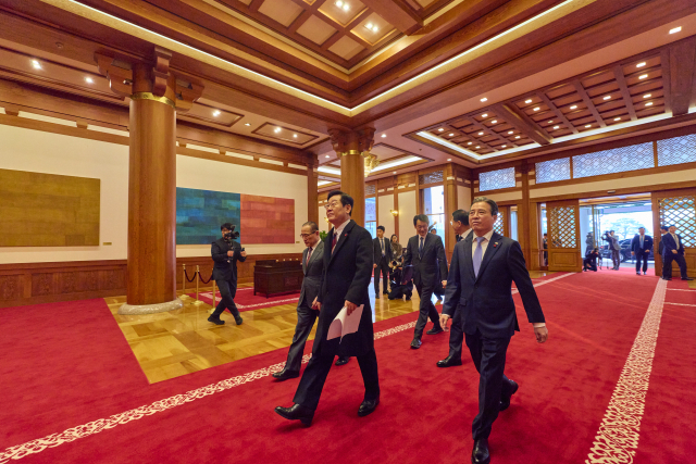 이재명 대통령이 29일 용산 대통령실 이전 후 청와대로 첫 출근을 하고 있다. 청와대 제공