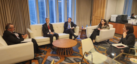 박문주 씨는 미국 뉴욕에서 열린 유엔 총회 당시 코소보 오스마니 대통령과 WHO 사무총장과의 대담에 참가했다. 본인 제공