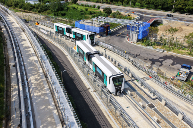 오는 11월 양산선 개통을 앞두고 다음 달 개통 마지막 단계인 철도종합시험운행에 착수한다. 양산시 제공