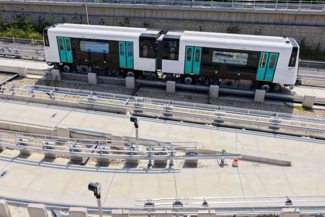 오는 11월 양산선 개통을 앞두고 다음 달 개통 마지막 단계인 철도종합시험운행에 착수한다. 양산시 제공