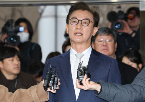 침묵 깬 전재수 “장동혁, 밥 며칠 굶지말고 정치생명 걸라”…출마 결단했나