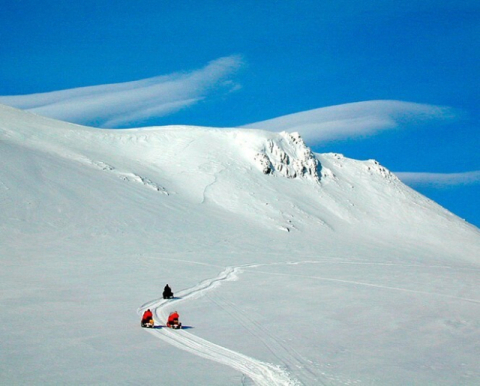 남극 기지에서는 육상 조사 활동을 위해 스노모빌을 이용한다. 김예동 제공