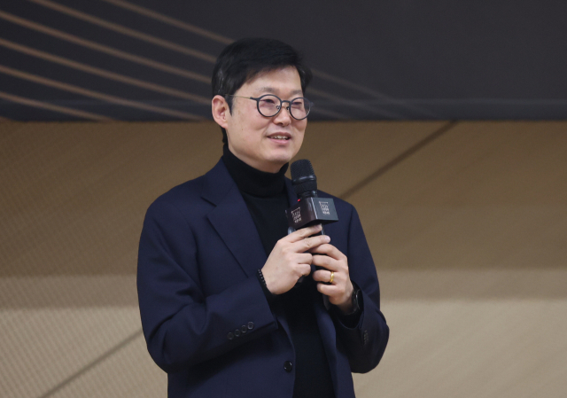 스마트튜브 부동산조사연구소 김학렬 소장은 부산의 역세권 신축 아파트에 주목하면 좋을 것이라고 조언했다. 이재찬 기자