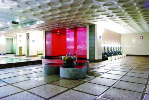 낡은 할매탕을 허물고 세운 ‘해운대온천센터’ 내부. 해운대온천센터 제공