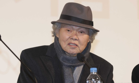 ‘앵무새 몸으로 울었다’ 정진우 영화감독 별세… 향년 88세