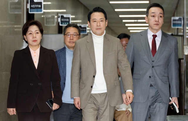 국민의힘 장동혁 대표를 비롯한 최고위원들이 22일 국회에서 열린 비공개 최고위원회의에 참석하고 있다. 연합뉴스