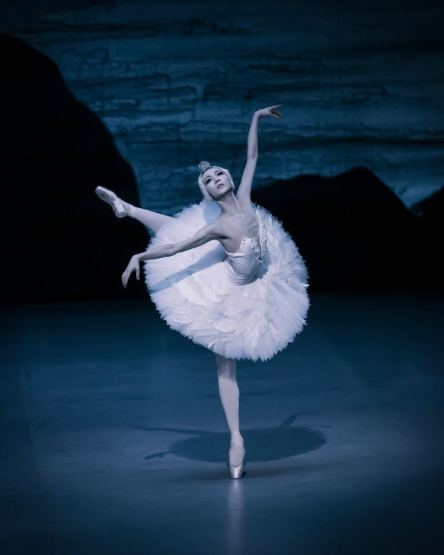 국립발레단의 '백조의 호수' 공연 모습. 오데트 역에 박슬기. 국립발레단·부산문화회관 제공