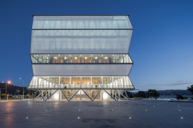 '비오비오 지역극장'(2018). 이완 반, 프리츠커 건축상 제공