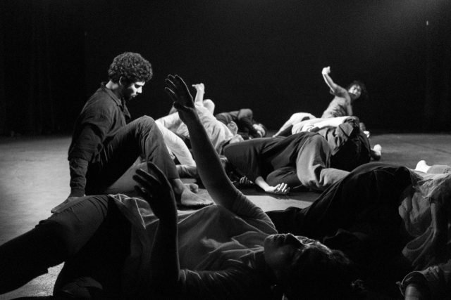 다케노우치 아쓰시의 ‘지넨 부토’ 워크숍 모습. 공간소극장 제공