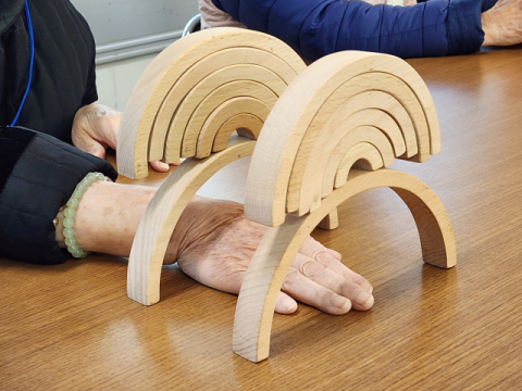 노인교구 중 ‘세상이야기’로 수업을 진행하고 있다.