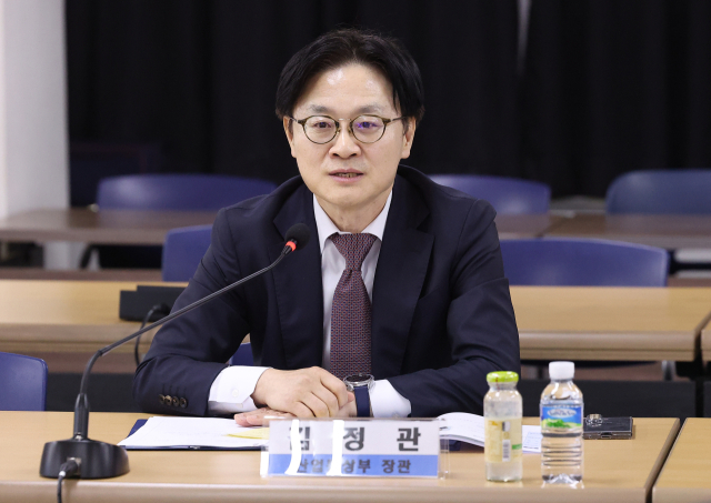 김정관 산업통상부 장관. 연합뉴스