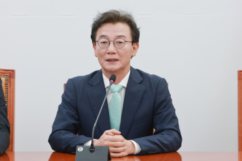 전재수, 2일 해수부 앞서 부산시장 출마 선언… 첫 일정은 '노무현 묘역' 참배