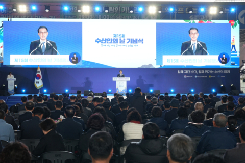 노동진 한수총 회장 “바다는 자연의 보고…지켜야 수산업 미래도 있어”