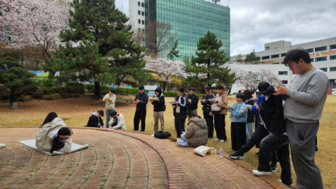 영산대 웹툰학과, ‘야외 스케치’ 수업 진행