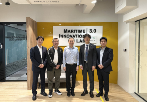 (가운데) MPA 최고정보책임자(CIO) Koh Chin Yong, (우측 두번째) BPA 안강희 디지털AI부장.