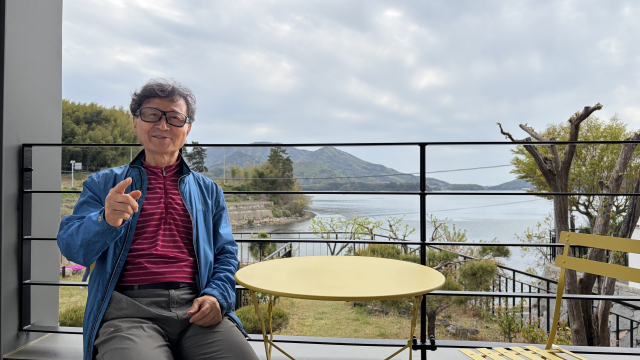 ‘예술섬거제협의회’ 초대 회장을 맡은 해조음미술관 임호건 관장. 지난 12일 경남 거제시 하청면 칠천로 해조음미술관에서 만났다. 김은영 기자 key66@