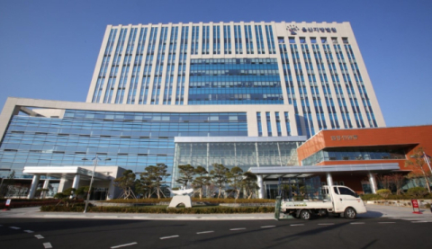 이별 통보한 여친 감금하고 경찰 폭행한 20대 징역 6개월