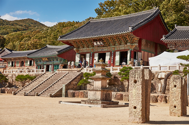범어사 대웅전. 범어사 제공