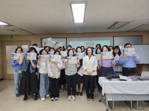특강 단체 기념 촬영 사진.(동의과학대 제공)