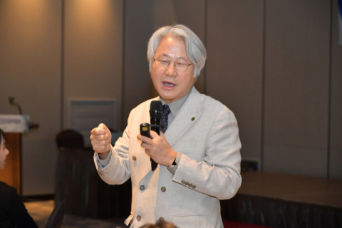 [인터뷰] 한성호 동아대 가정의학과 교수 “오래 사는 시대, 건강하게 사는 삶 고민해야”