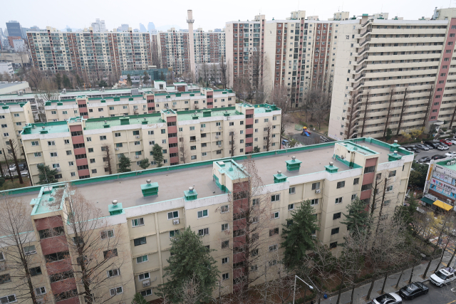서울 강남구 한 아파트 단지의 모습.