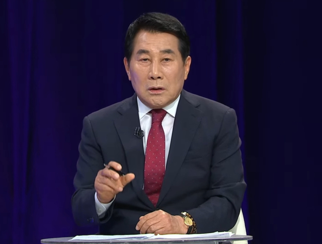 국민의 힘 나동연 후보. KNN 유튜브 화면 캡처