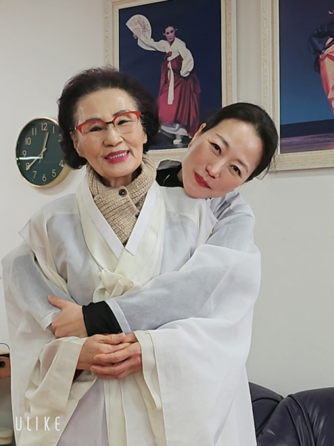 “기록영상·춤·움직임 결합한 ‘온경이’, 새로운 무대 실험”
