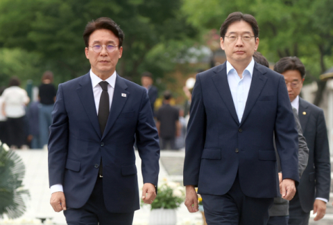 金·鄭·宋 유력하나 ‘이변’ 가능성도…민주, 23일 본선 3인 발표