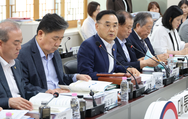 차정인 국가교육위원회 위원장이 16일 서울 종로구 정부서울청사에서 열린 국가교육위원회 2026년 제7차 회의에서 발언하고 있다. 연합뉴스