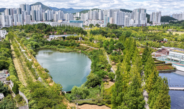 부산시민공원 내 다양한 종의 야생동물이 서식하고 있다. 11일 부산시민공원 부전천 일원 전경. 이원준 기자 lwj@