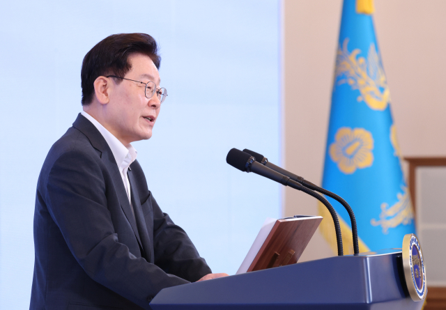 이재명 대통령이 28일 청와대에서 열린 '청년예산 언박싱 2027' 행사에서 발언하고 있다. 이번 행사는 내년도 정부 예산안 발표에 앞서 청년 예산과 주요 사업을 설명하기 위해 마련됐다. 연합뉴스