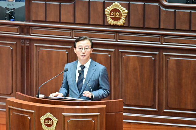 전재수 부산시장이 28일 부산시의회 제339회 임시회에서 발언을 하고 있다. 부산시의회 제공