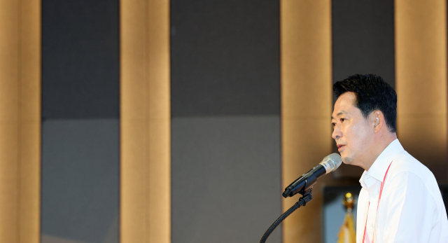 국민의힘 장동혁 대표가 28일 경기도 고양시 장항동 소노캄 고양에서 열린 2026 국민의힘 국회의원 연찬회 폐회식에서 마무리 발언하고 있다. 연합뉴스
