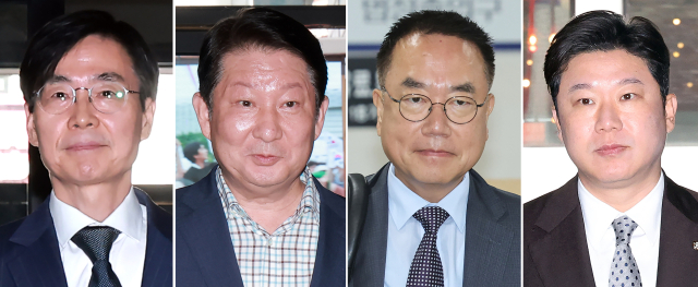 국민의힘 중앙윤리위원회가 20일 징계 심사 대상에 오른 6선 조경태(왼쪽부터)·재선 권영진·서범수·초선 진종오 의원 등 현역 의원 4인에 대해 '당원권 정지' 징계를 결정했다. 이들 가운데 조경태(2년 6개월), 진종오(2년), 권영진(1년 6개월) 의원 3명은 1년 8개월 남은 2028년 4월 총선에 사실상 국민의힘 후보로 출마할 수 없게 되는 '중징계'를 받게 됐다. 서범수 의원은 당원권 정지 10개월 처분을 받았다. 연합뉴스