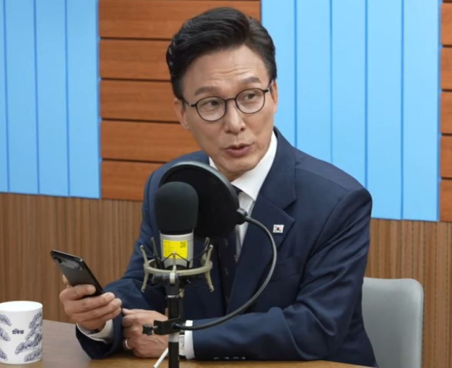 김민석 더불어민주당 대표. 민주당 공식 유튜브 채널 '민주당TV'의 '민티07' 캡처