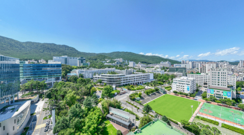 부산대학교 전경.