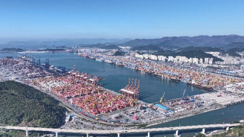 [사설] '항만공사 통합 역효과' 결론 뒤집는 정부의 자가당착