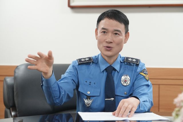 하만식 남해지방해양경찰청장. 부산일보DB