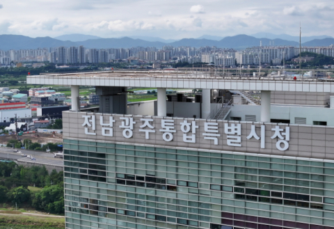 정권·단체장 바뀌어도 안 흔들리는 ‘불가역적’ 장치 필수 [통합 로드맵 다시 쓰자]