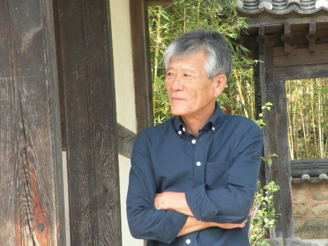 올해 토지문학제의 하동문학상을 받는 최영욱 시인. 박경리 문학관 제공