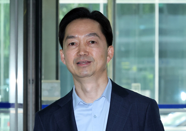 김지용 초대 중대범죄수사청장 후보자가 9월 17일 서울 종로구에 마련된 사무실로 출근하고 있다. 연합뉴스