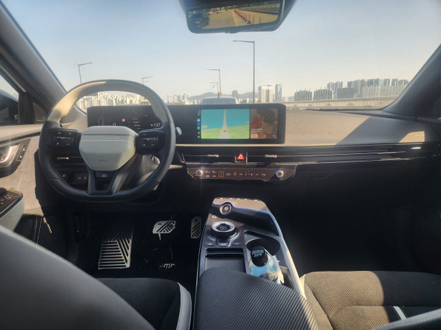 기아 ‘2027 EV6 GT라인’ 내부.배동진 기자 djbae@