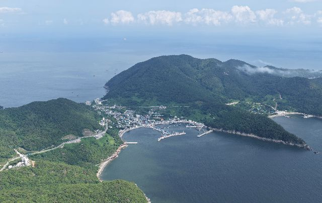 가덕신공항 예정지인 부산 강서구 가덕도 대항마을 일대. 부산일보DB